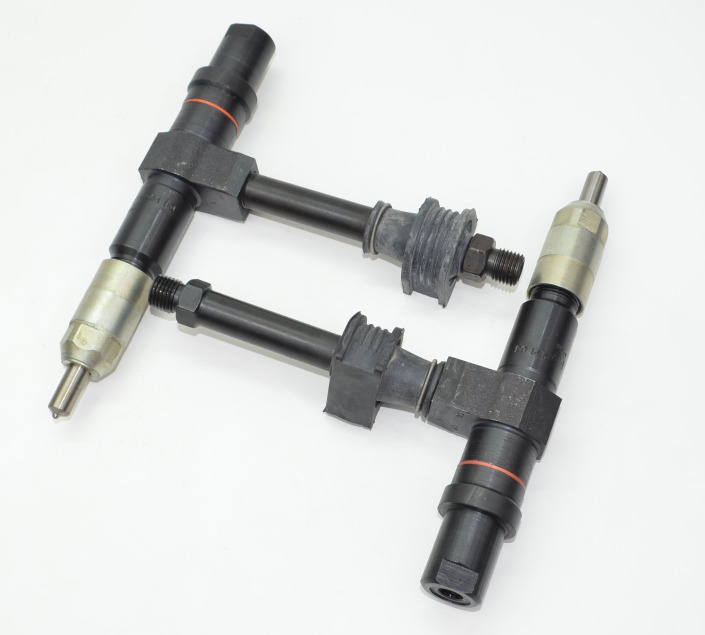 Injector de motorină IaMZ-238 (IaZDA)(tip vechi)