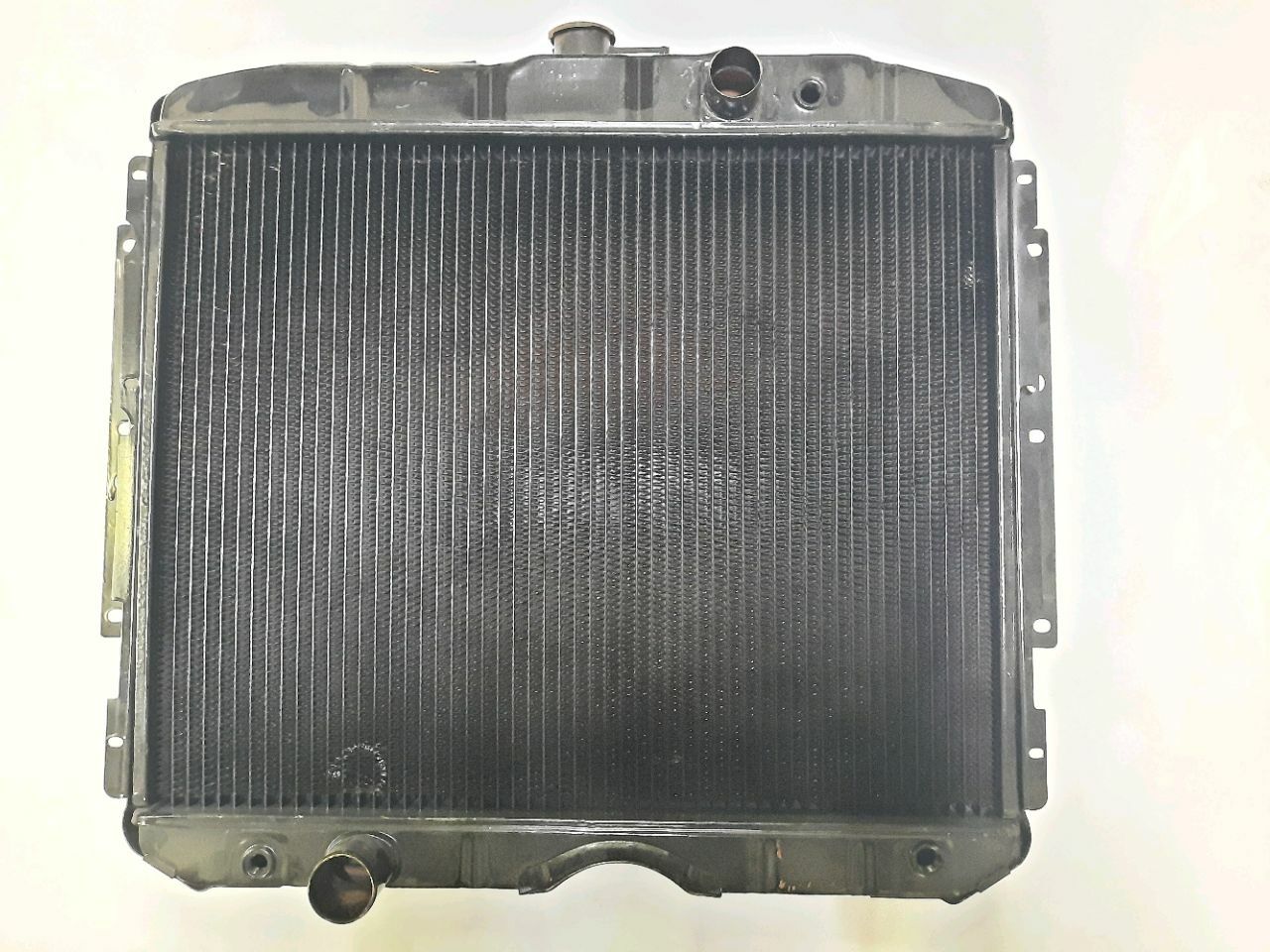 Radiator apă GAZ-3307