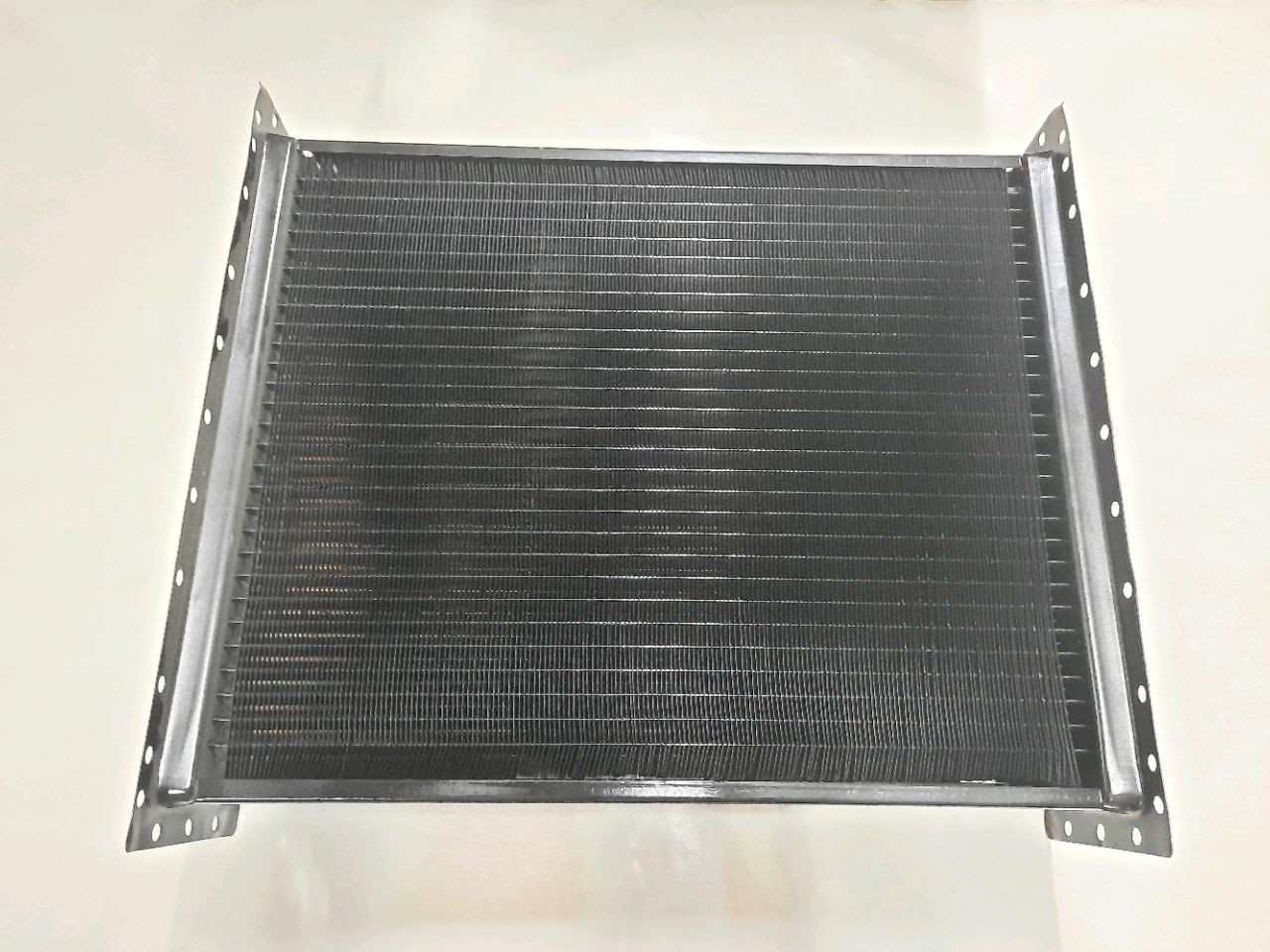 Miez de radiator MTZ (5 rînduri) (bronz) (Turcia)