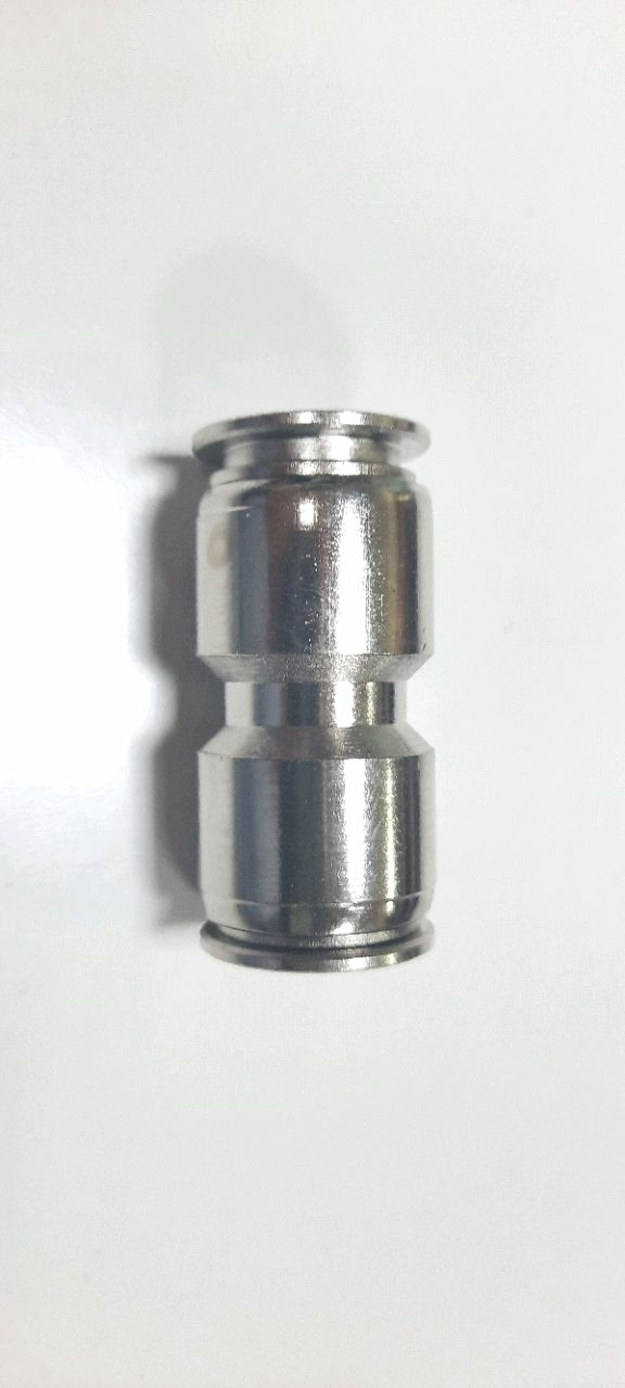 Соединитель мет, (d 12mm)