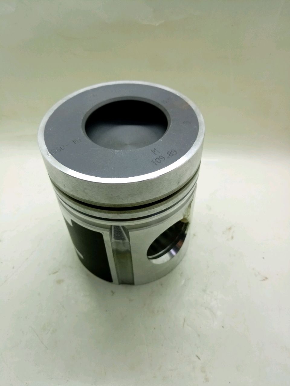 Piston D-245/260 Euro 2 (sub bulon de 42.0 mm) gru