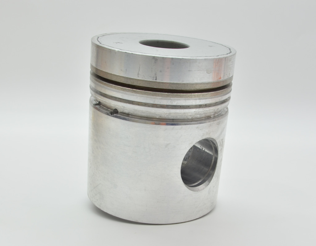 Piston D-245,260 (Minsk) gr.B